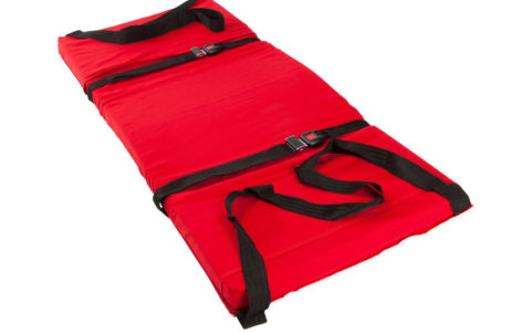 Ski pad with 2 restraining strap option